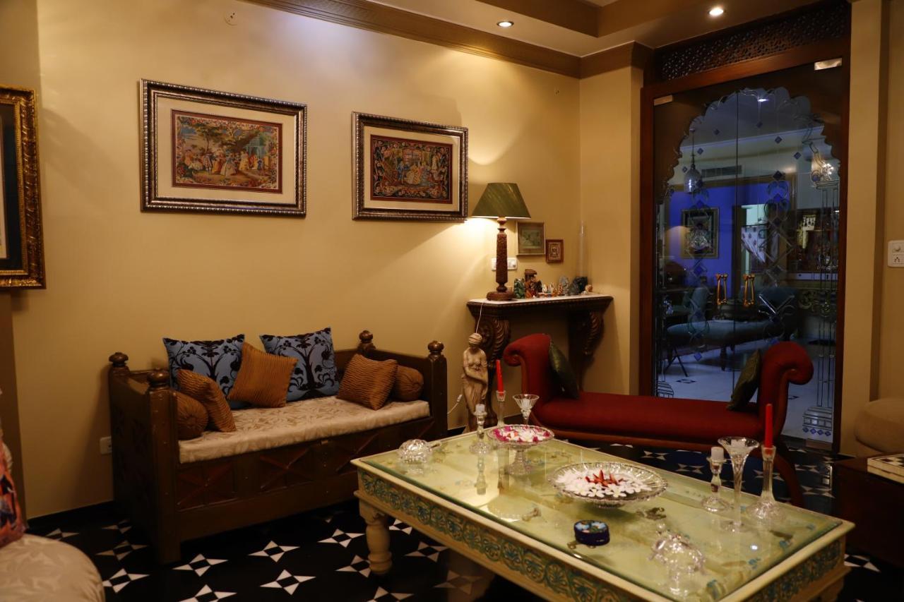 Aura Homestay Royal Villa Dźajpur Zewnętrze zdjęcie